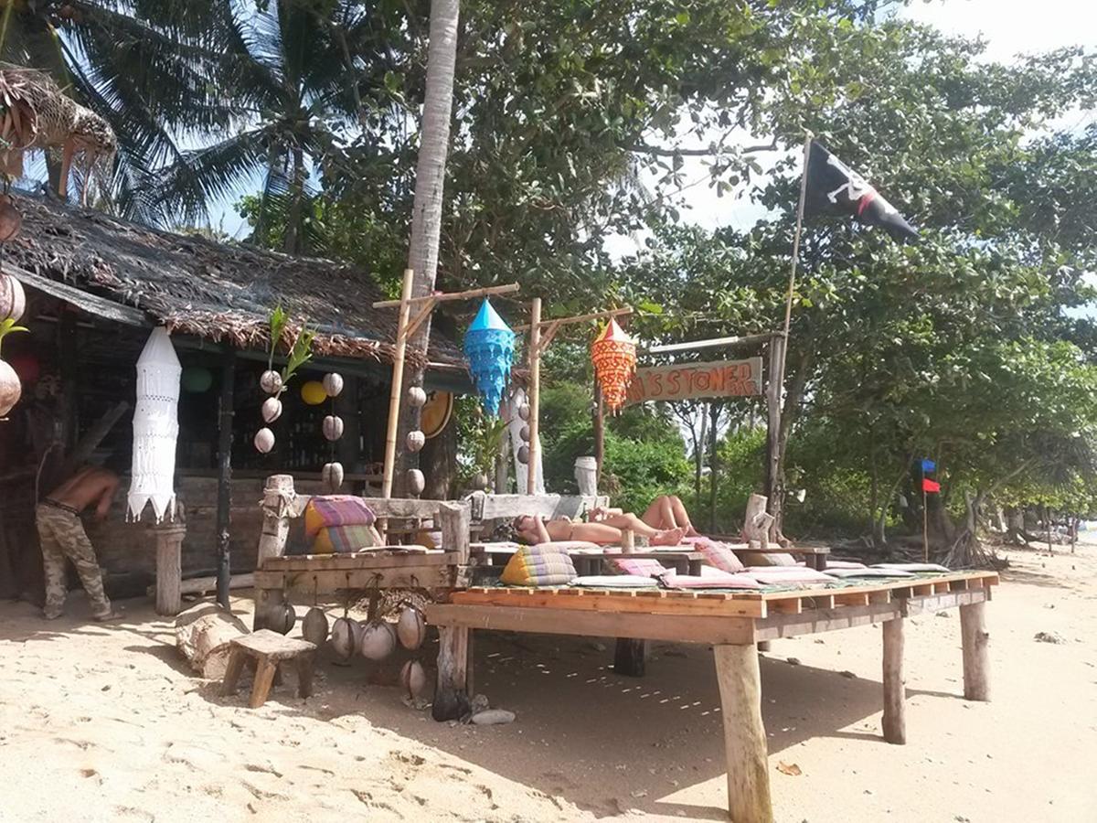 Monkey House Hotel Koh Lanta Exterior photo